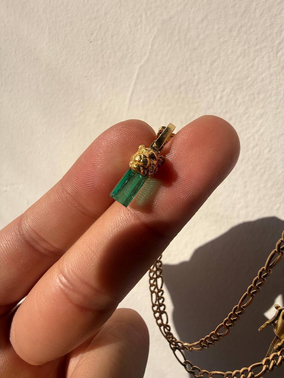 Émeraude Solitaire – Gold Necklace with Emerald Pendant | Fabi Luxury Jewelry