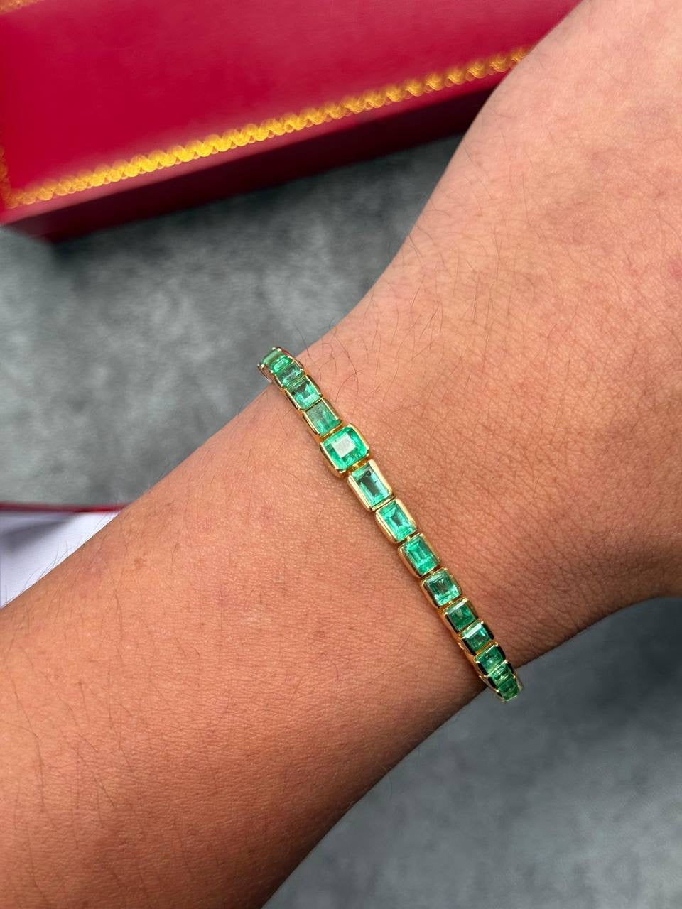 L’Étreinte Émeraude - Gold Emerald Beaded Unisex Bracelet | Luxury Jewelry by Fabi Luxury Jewelry